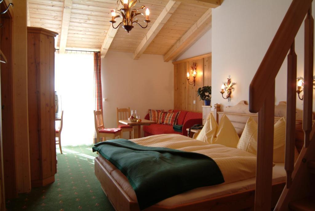 Berghotel Hauserbauer Dorfgastein Ruang foto