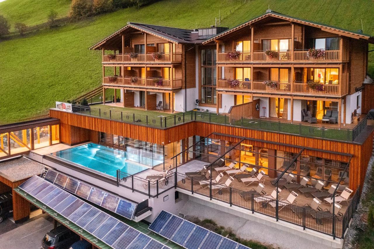 Berghotel Hauserbauer Dorfgastein Bagian luar foto