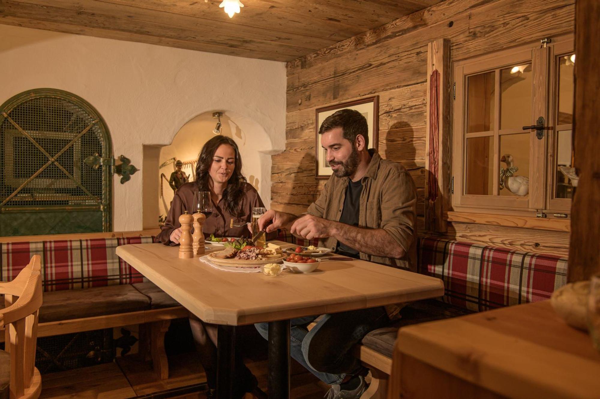 Berghotel Hauserbauer Dorfgastein Bagian luar foto