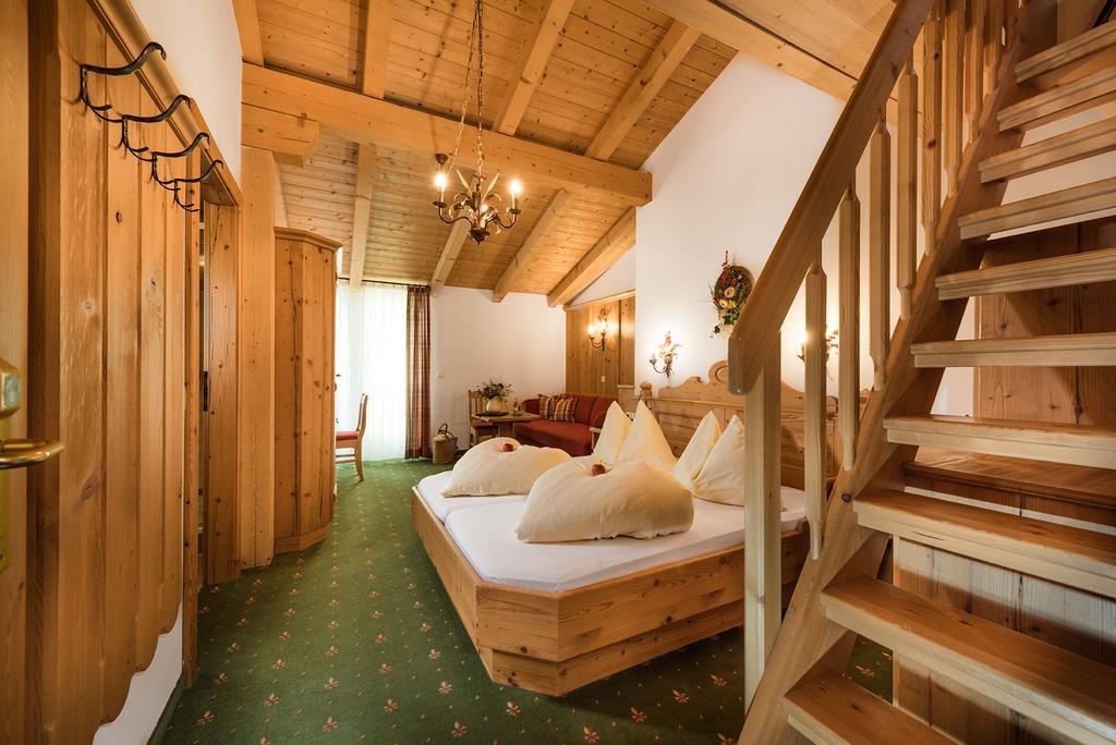 Berghotel Hauserbauer Dorfgastein Bagian luar foto
