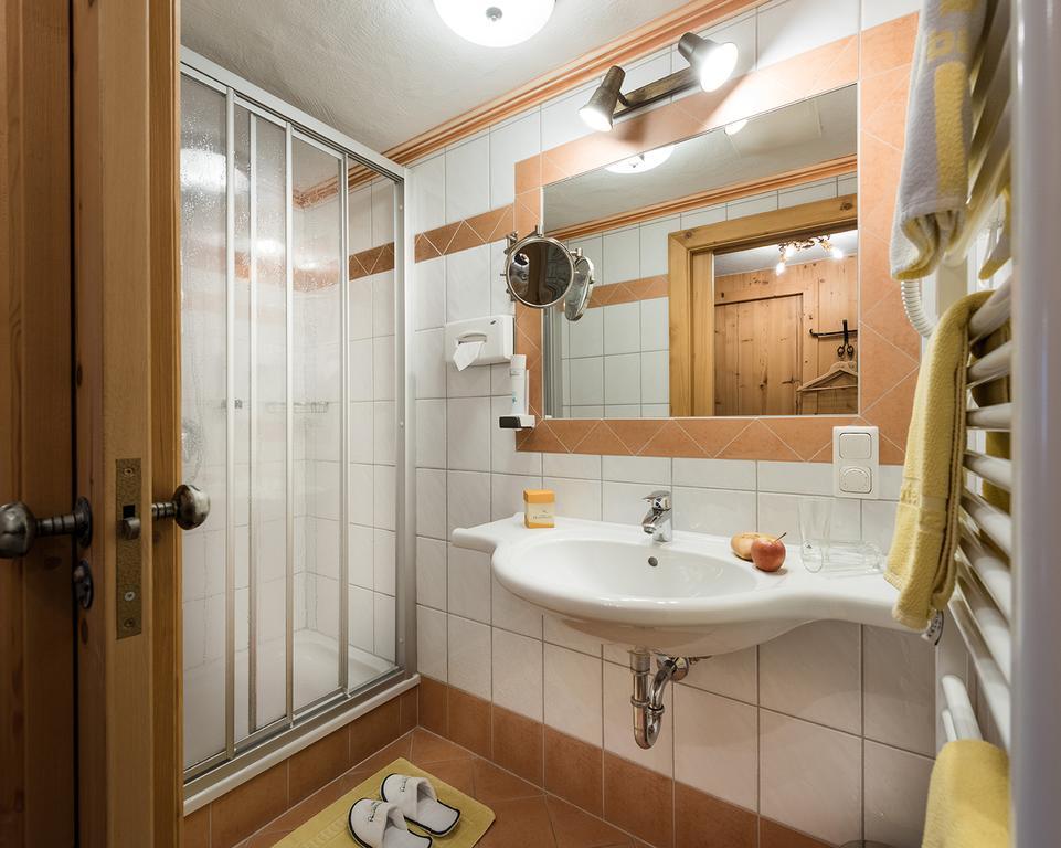 Berghotel Hauserbauer Dorfgastein Bagian luar foto